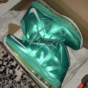 Kids LeBron Easter 10